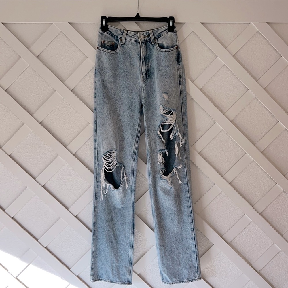 PacSun High Rise 90s boyfriend distressed jeans